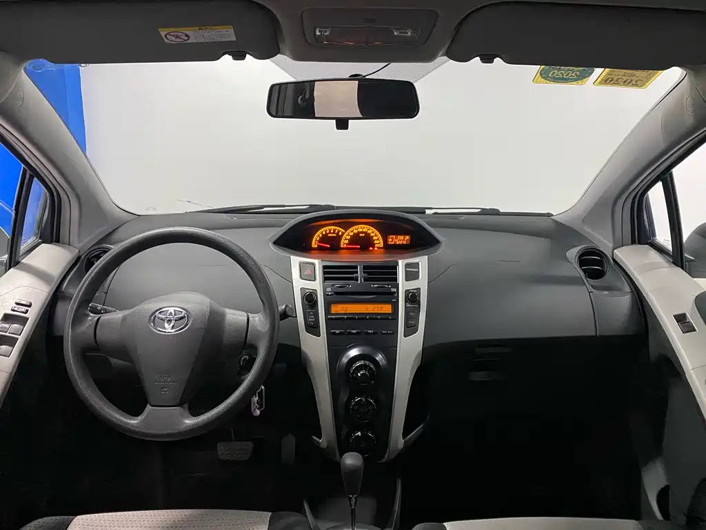Toyota Yaris 2011 1.6GS AT