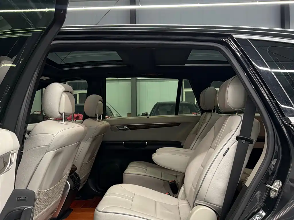 Mercedes-Benz R-Class — миниатюра 6