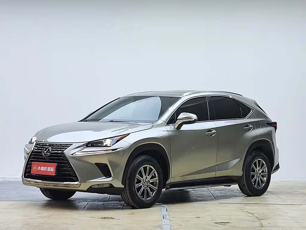Lexus NX 2021