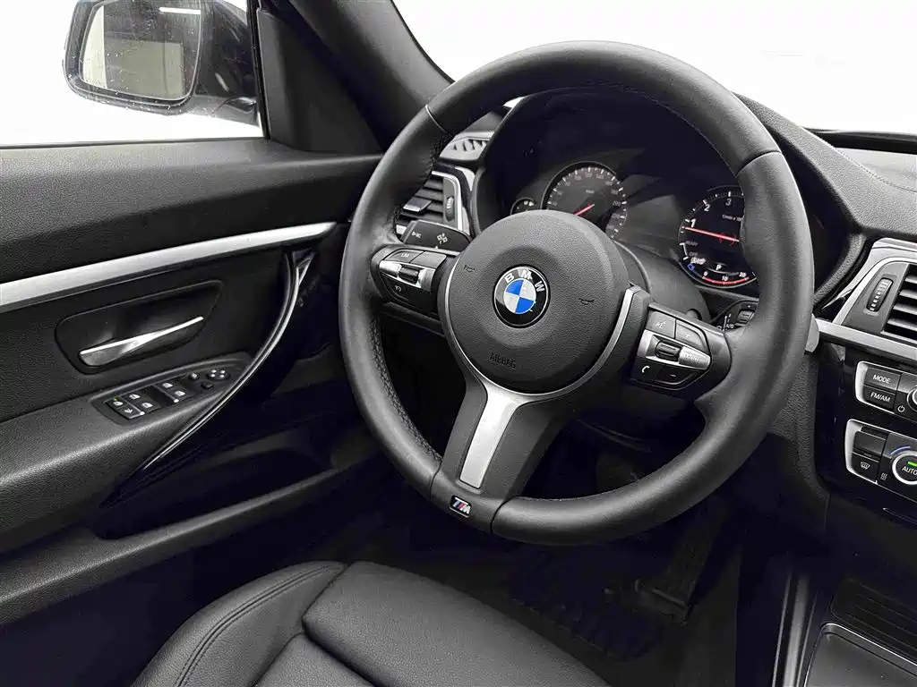BMW 3 Series GT — миниатюра 10