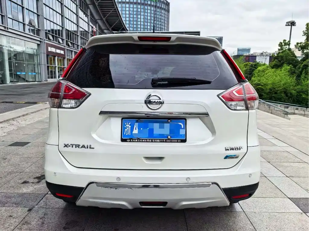 Nissan X-Trail — миниатюра 4