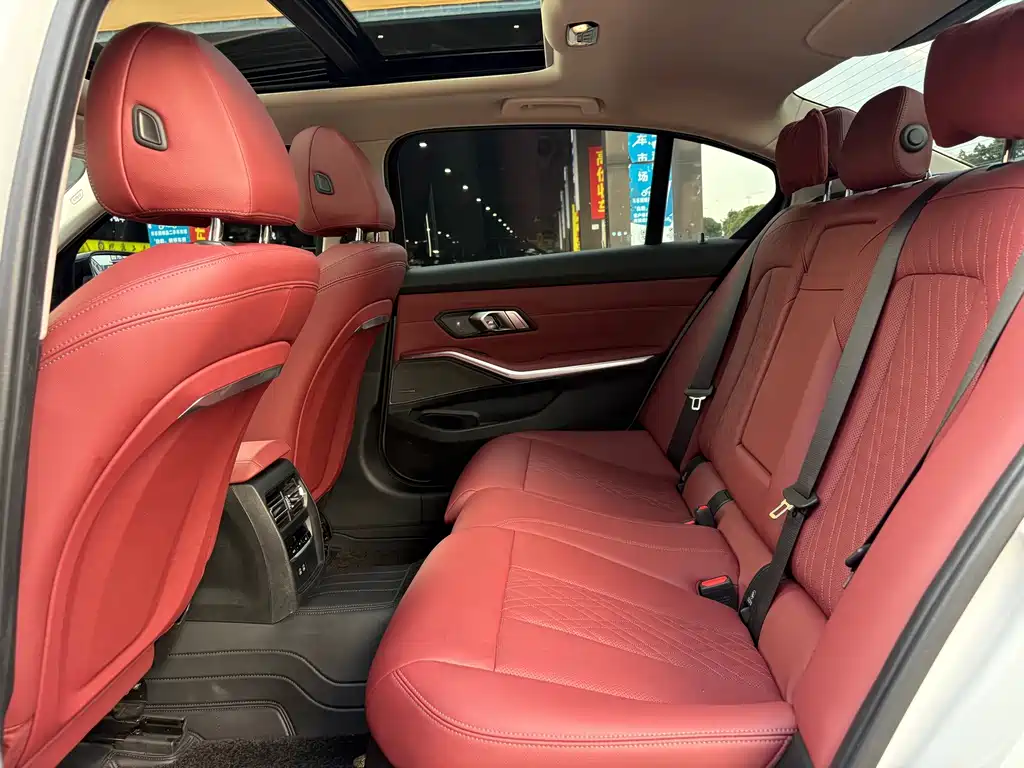 BMW 3 Series — миниатюра 13