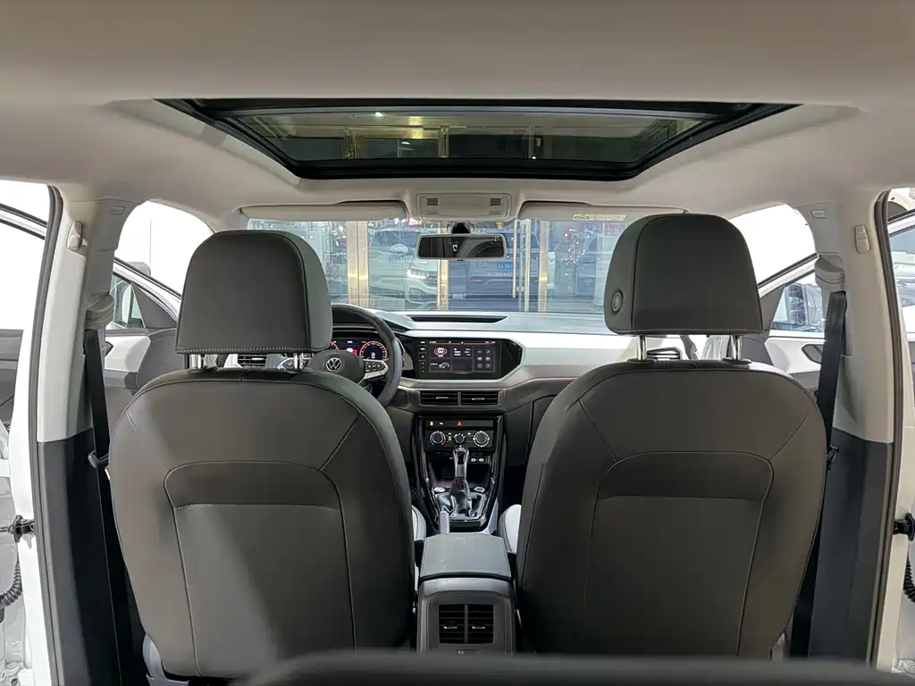 VOLKSWAGEN EXPLORING THE SHADOW