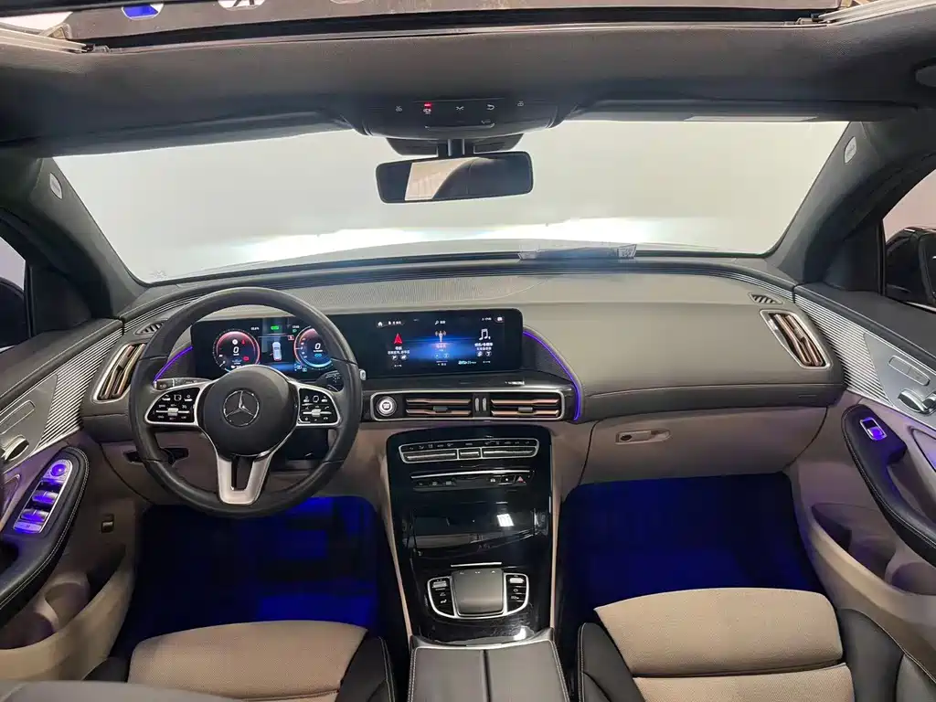 Mercedes-Benz EQC — миниатюра 5