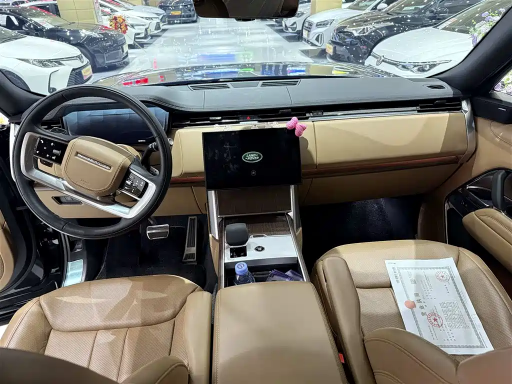 Land Rover Range Rover — миниатюра 7