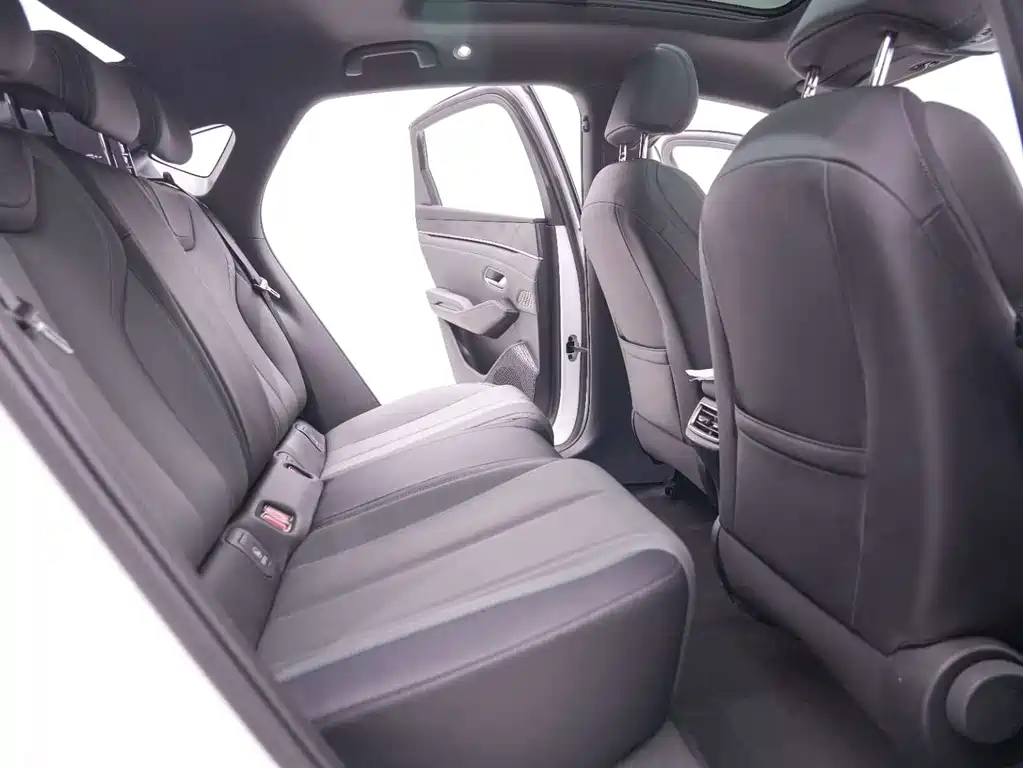 BYD Qin L — миниатюра 26