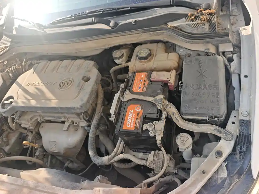 Buick Excelle — миниатюра 10
