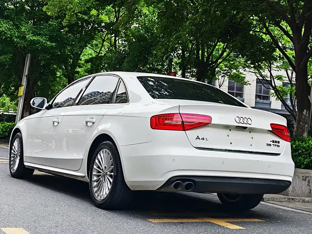 Audi A4L — миниатюра 6
