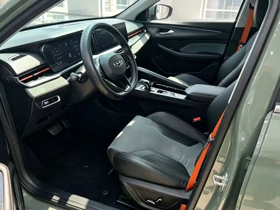 Geely Emgrand — миниатюра 5