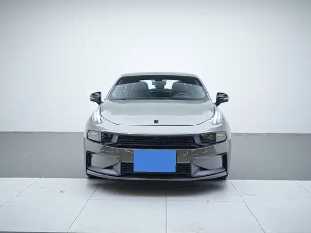 2021 Lynk & Co 03