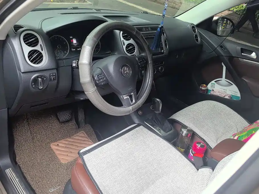 Volkswagen Tiguan — миниатюра 12