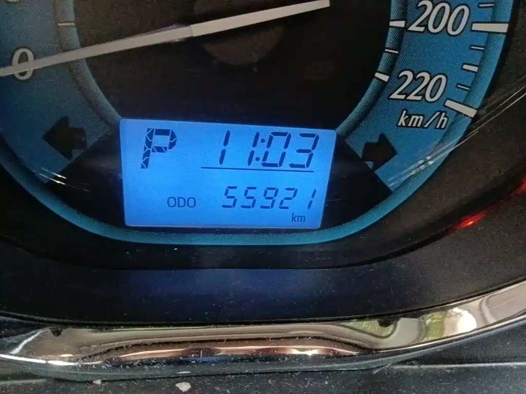 Toyota Yaris L — миниатюра 8
