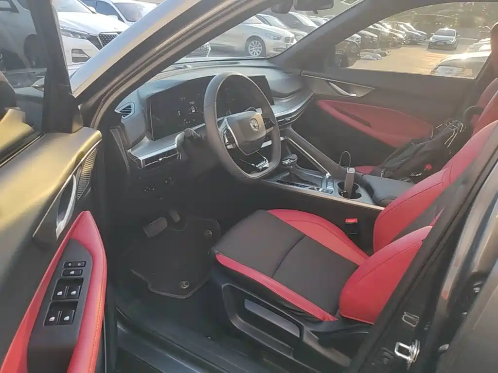 Changan CS35PLUS — миниатюра 16