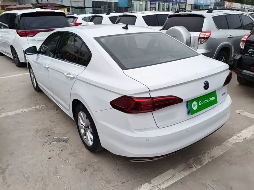Volkswagen Bora — миниатюра 5
