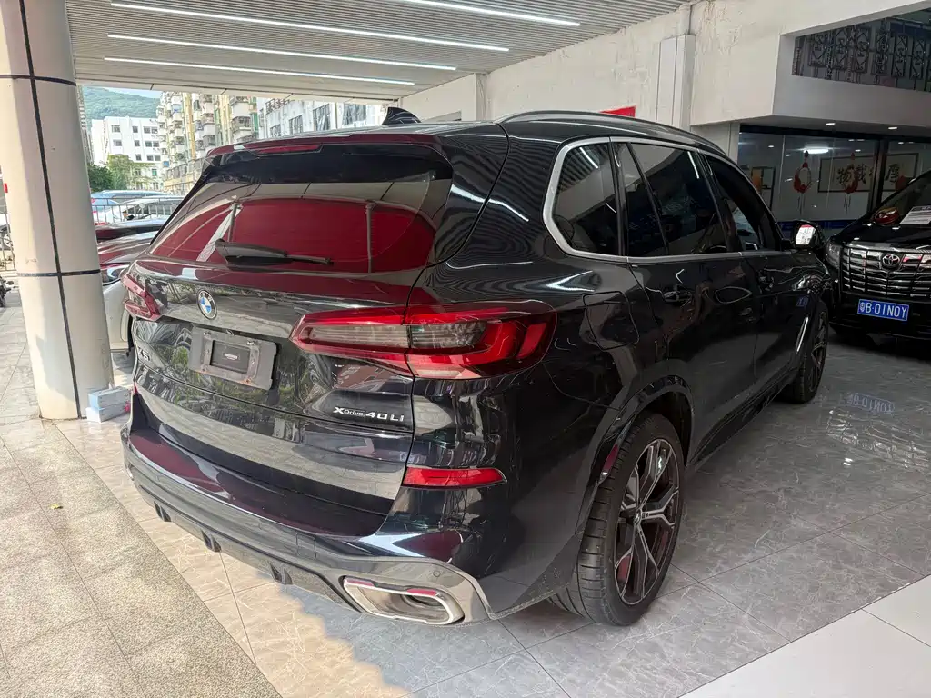 BMW X5 — миниатюра 9
