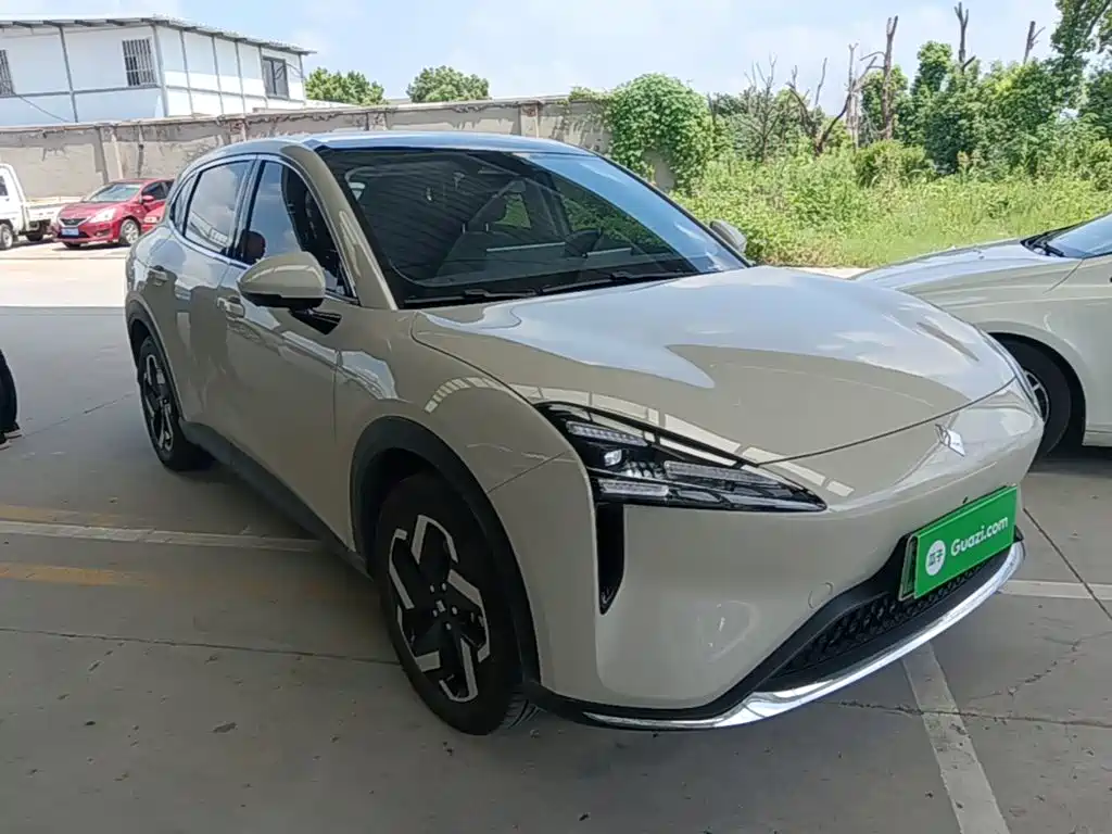 Baojun Yunhai — миниатюра 4