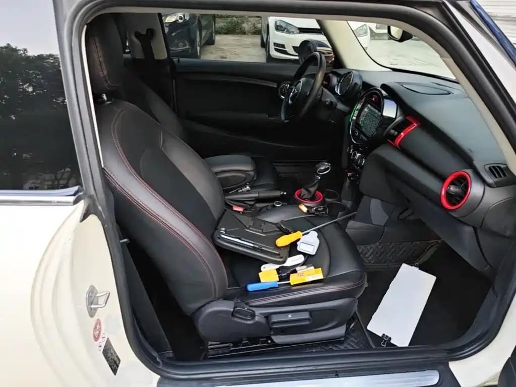 MINI Mini — миниатюра 25