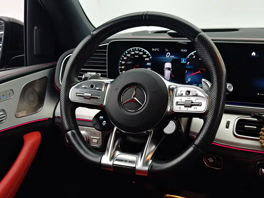 Mercedes-Benz GLE AMG — миниатюра 9