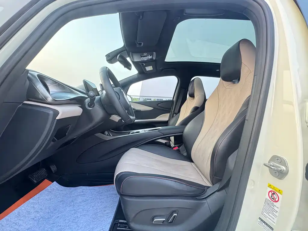 BYD Dolphin — миниатюра 17