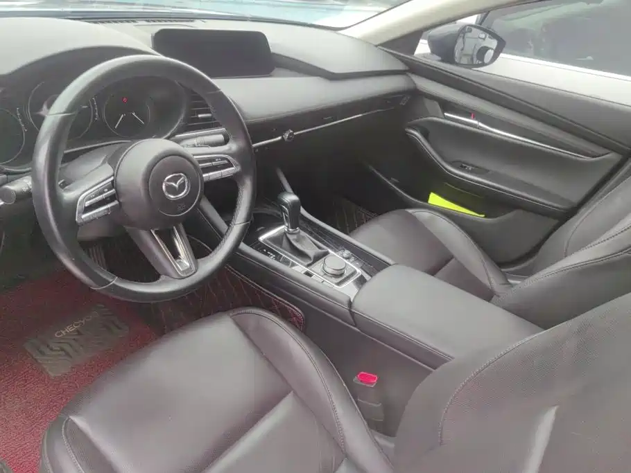Mazda 3 Axela — миниатюра 12
