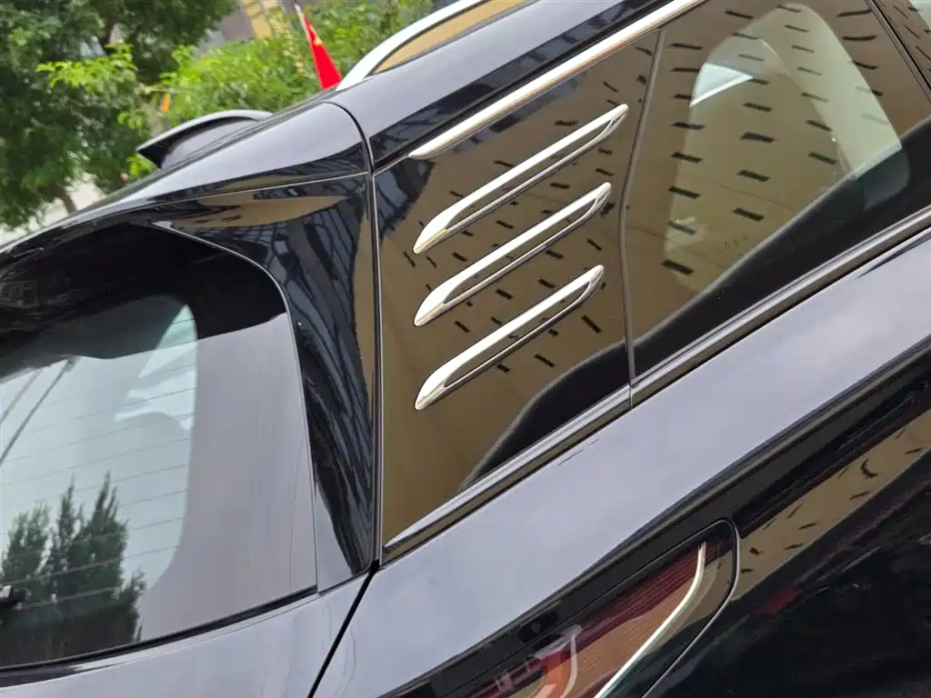 Hongqi HONGQI HS7 PHEV