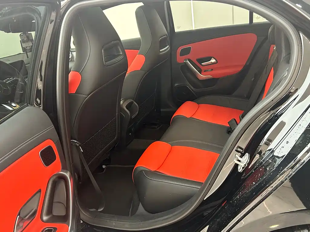 MERCEDES-BENZ A CLASS AMG