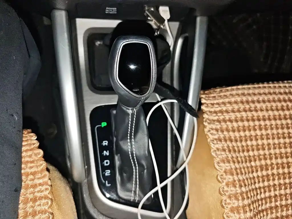 Geely Vision X3 — миниатюра 9