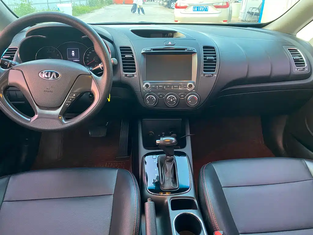 Kia K3 — миниатюра 7