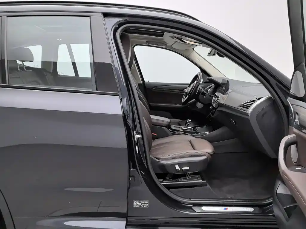 BMW X3 — миниатюра 23