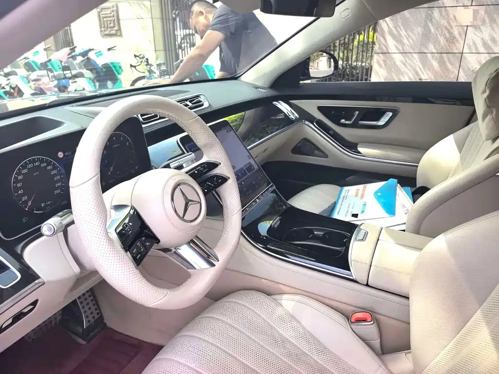 Mercedes-Benz S-Class — миниатюра 3