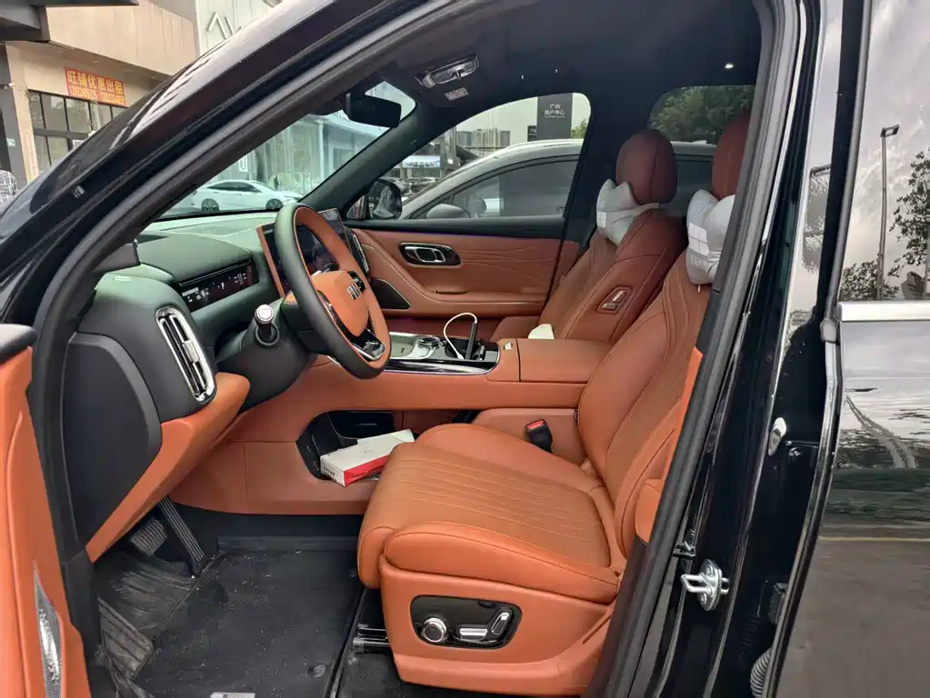 Geely Galaxy Galaxy M9 M9 2025 210km