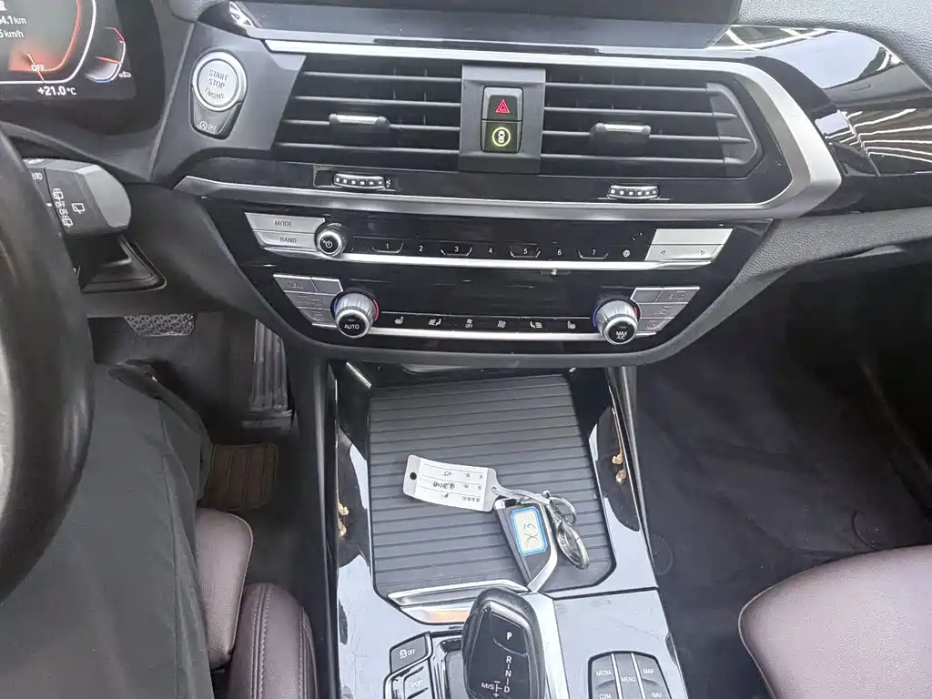 BMW X3 — миниатюра 7