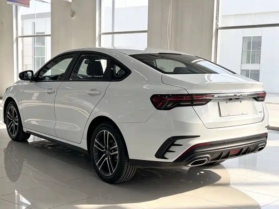 Geely Binrui — миниатюра 9