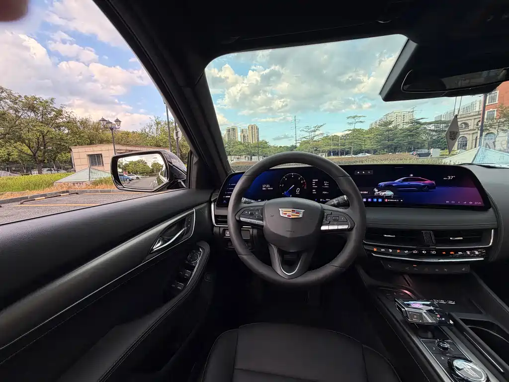 Cadillac CT5 — миниатюра 12