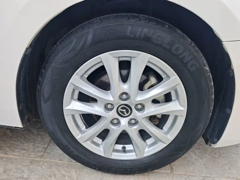 Mazda 3 Axela — миниатюра 15