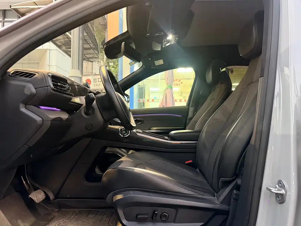 NIO EC6 — миниатюра 6