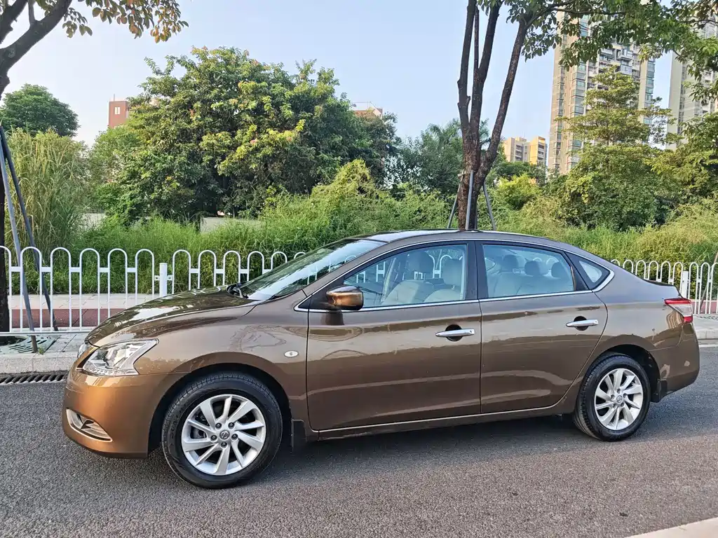 Nissan Sylphy — миниатюра 4