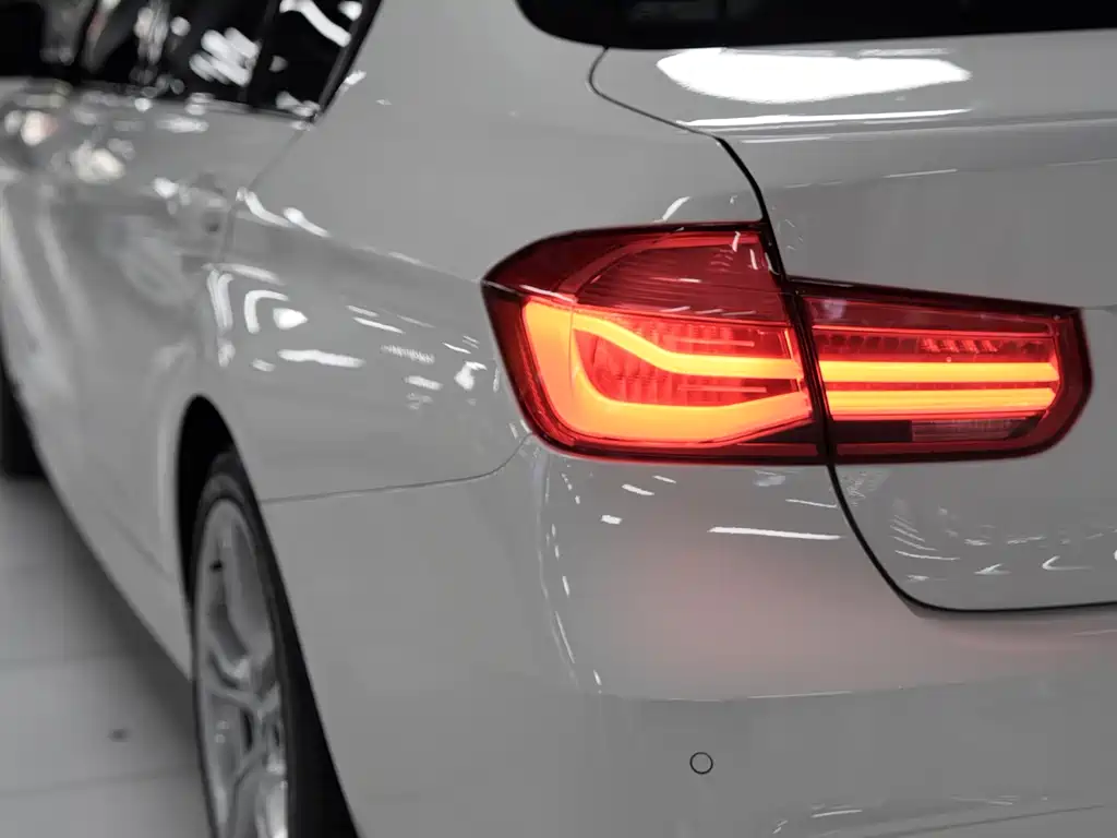 BMW 3 Series 3 2019 320i M Sport