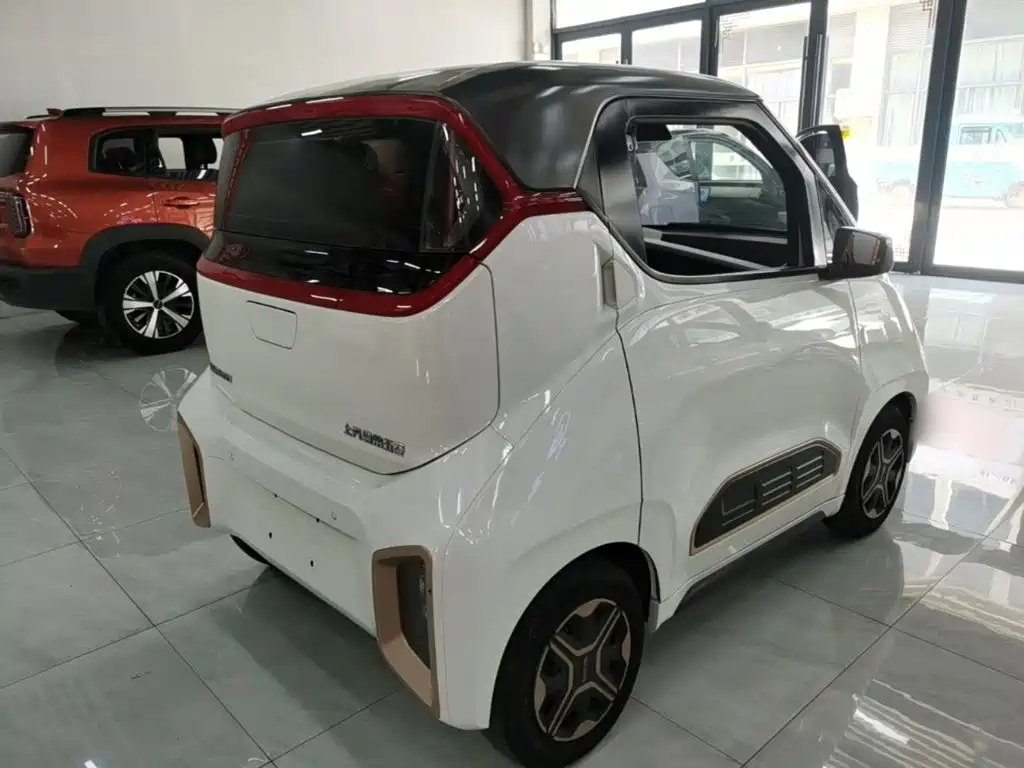 Baojun E200 — миниатюра 7