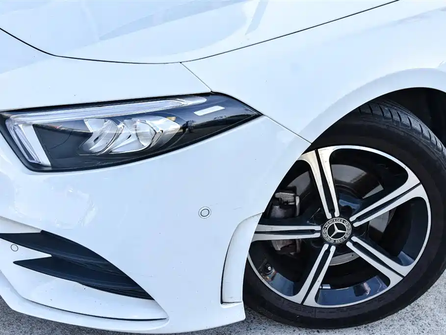 Mercedes-Benz A-Class — миниатюра 9