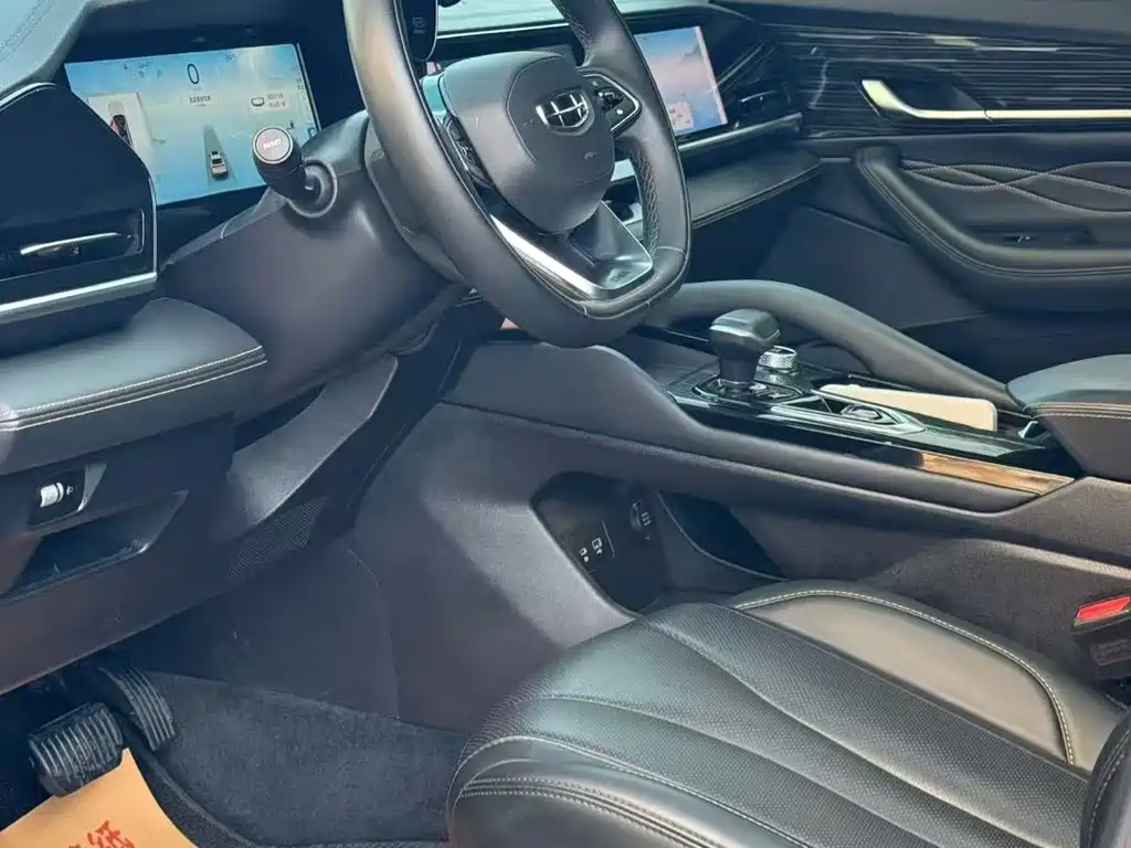 Geely Xingyue L — миниатюра 9