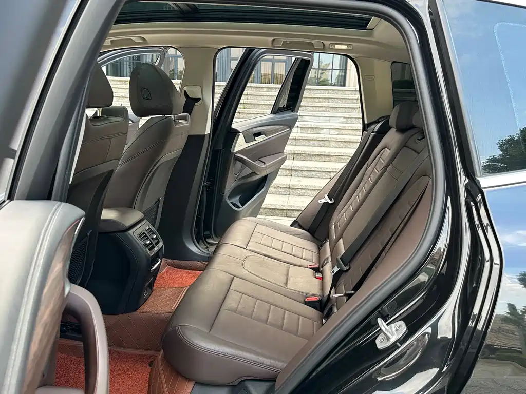 BMW X3 — миниатюра 6