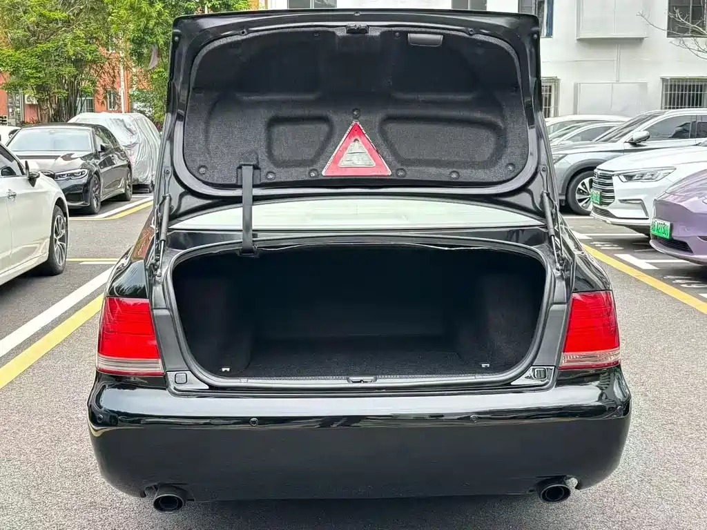 Toyota Crown 2006 2.5L Royal