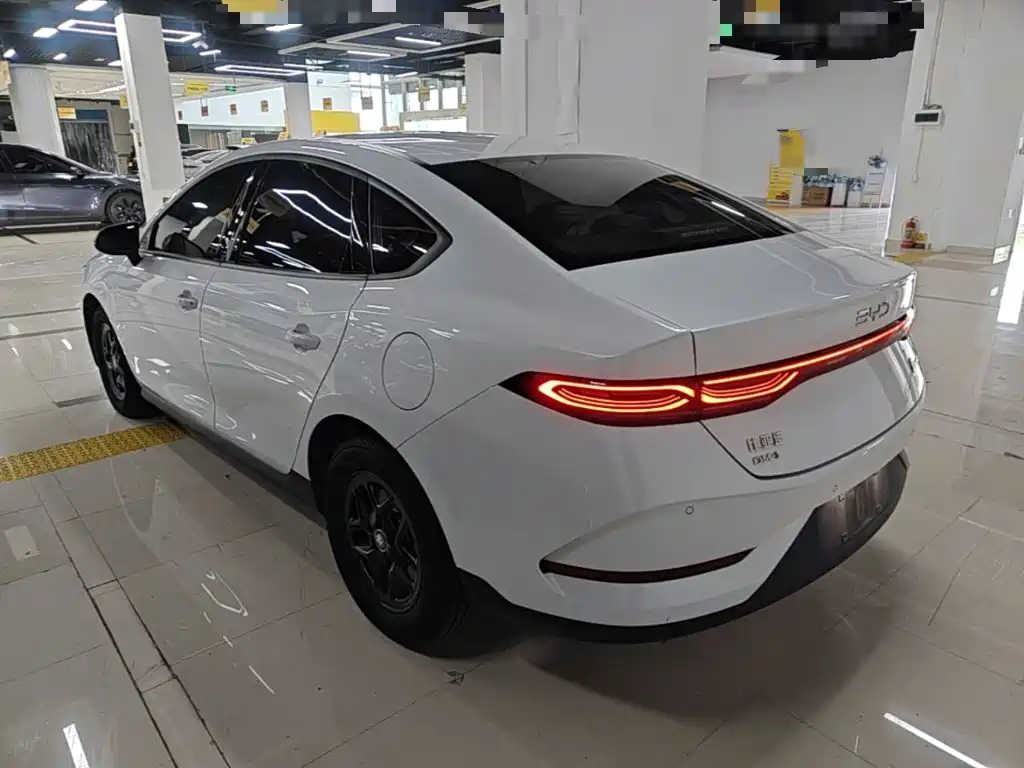 BYD Qin PLUS — миниатюра 5