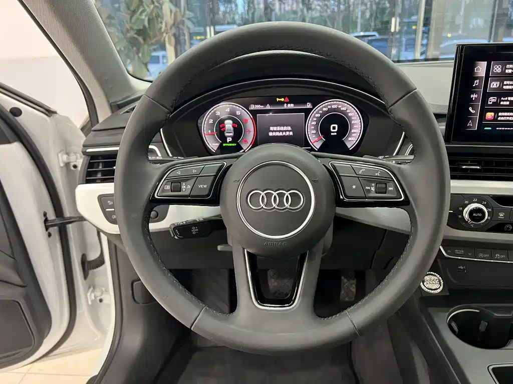 Audi A4L 2024 40 TFSI Fashion