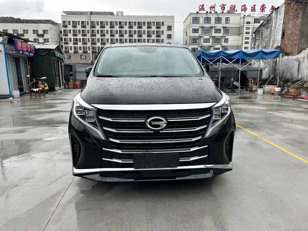 GAC TRUMPCHI M8