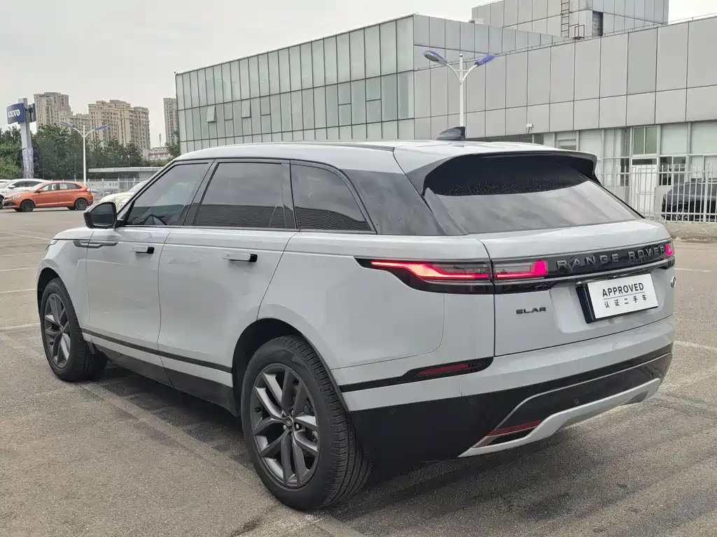 Land Rover Range Rover Velar 2025 Dynamic SE