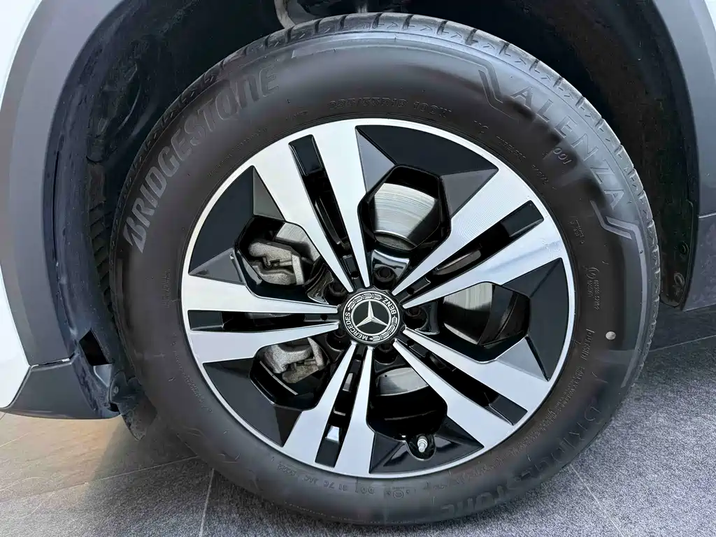 Mercedes-Benz GLA — миниатюра 15