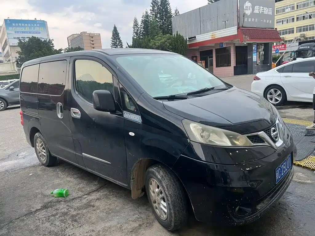 Nissan NV200 — миниатюра 2