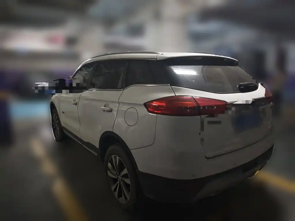 Geely Boyue — миниатюра 25